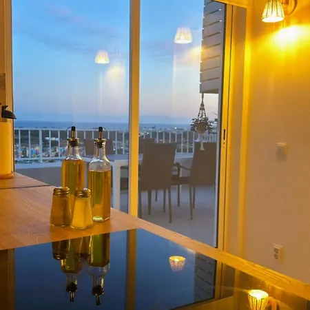 Apartment Ocean View Skyline ‚hakuna Matata'