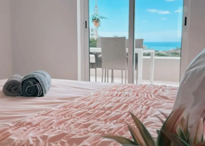 Ocean View Skyline ‚hakuna Matata' Apartament *