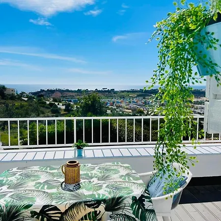 Ocean View Skyline ‚hakuna Matata'