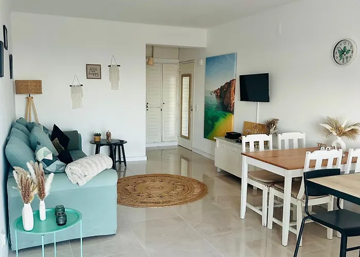 Ocean View Skyline ‚hakuna Matata'