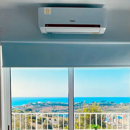 Ocean View Skyline ‚hakuna Matata' Apartment *